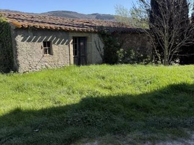 Propriété 5 pièces 166 m²
