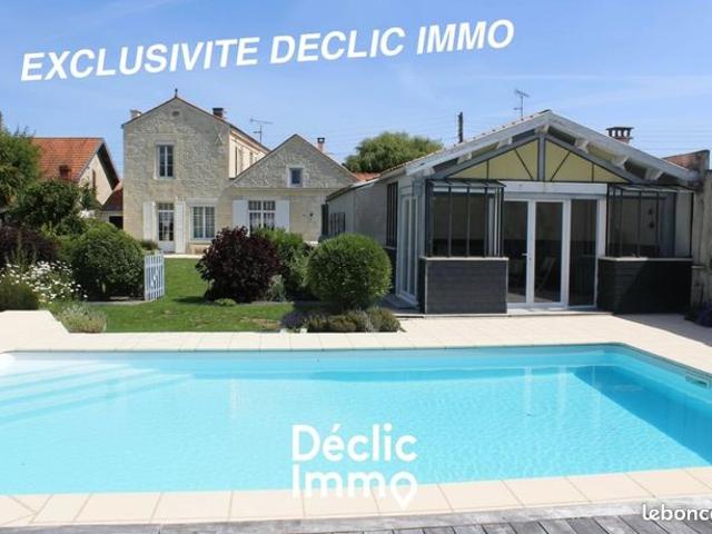 Propriété 5 pièces 166 m²