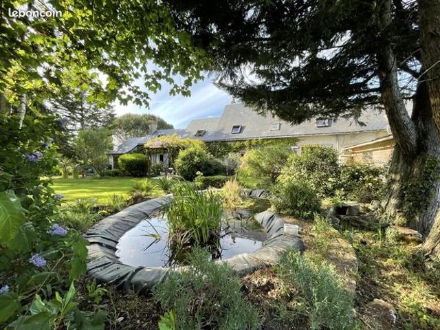 Propriété 5 pièces 166 m²