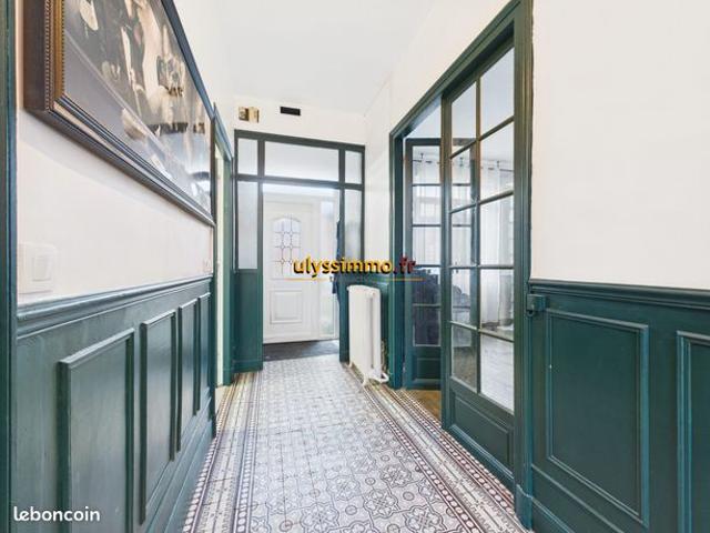 Propriété 5 pièces 166 m²