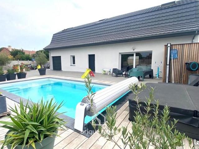 Propriété 5 pièces 168 m²