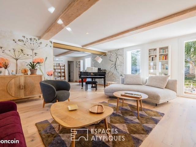 Propriété 5 pièces 160 m²