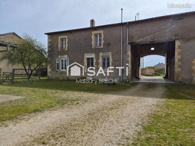 Propriété 5 pièces 160 m²