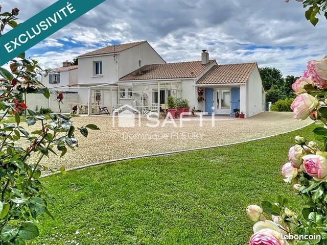 Propriété 5 pièces 160 m²