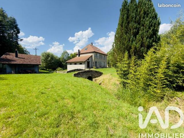 Propriété 5 pièces 160 m²