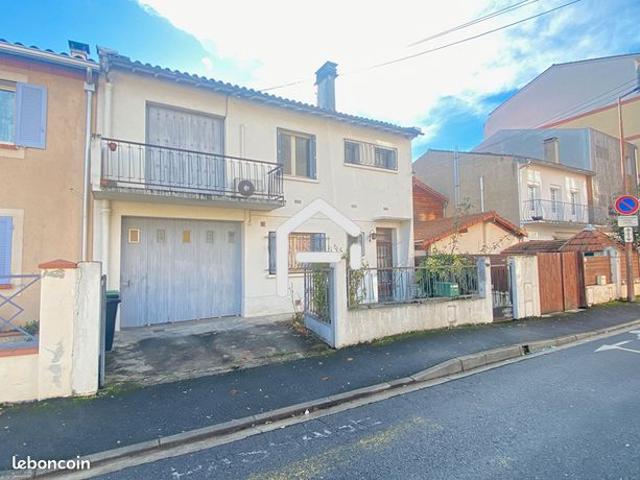 Propriété 5 pièces 160 m²