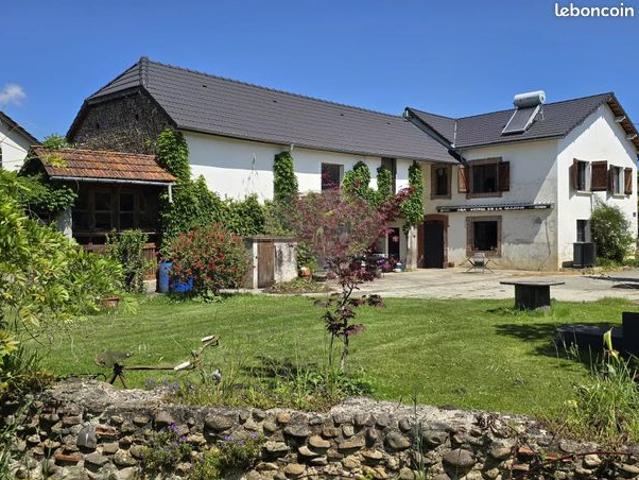 Propriété 5 pièces 160 m²