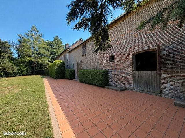 Propriété 5 pièces 160 m²