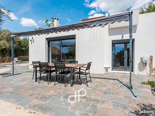 Propriété 5 pièces 160 m²