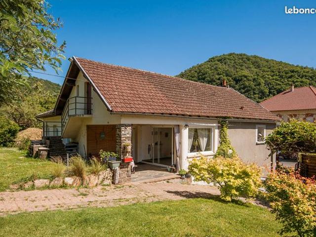 Propriété 5 pièces 160 m²