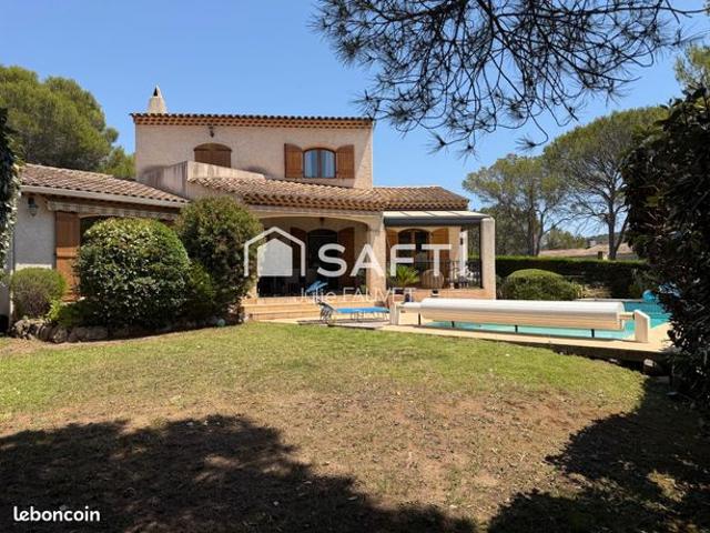 Propriété 5 pièces 160 m²