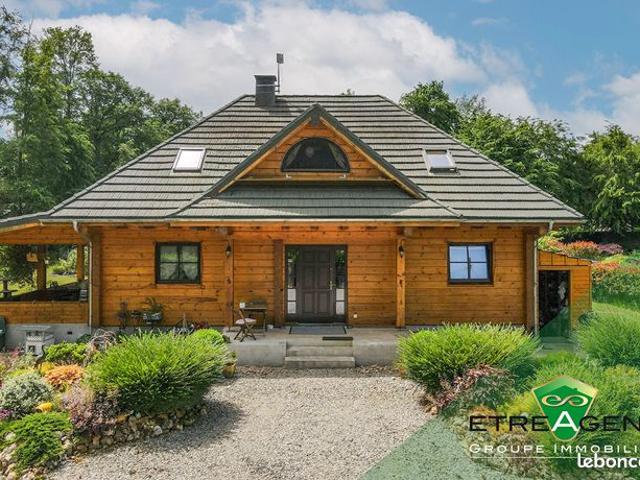 Propriété 5 pièces 160 m²