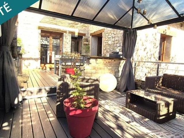 Propriété 5 pièces 160 m²