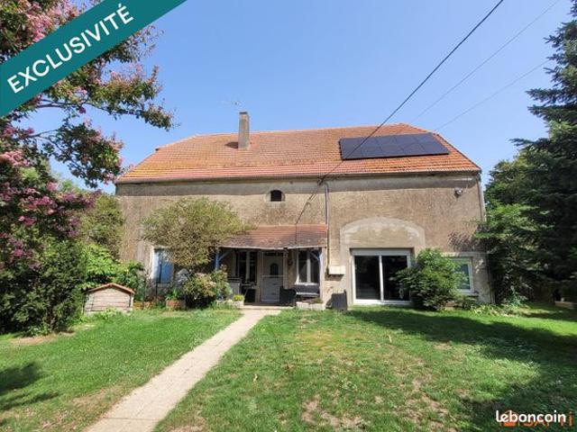 Propriété 5 pièces 161 m²