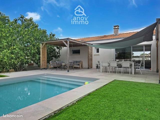 Propriété 5 pièces 162 m²