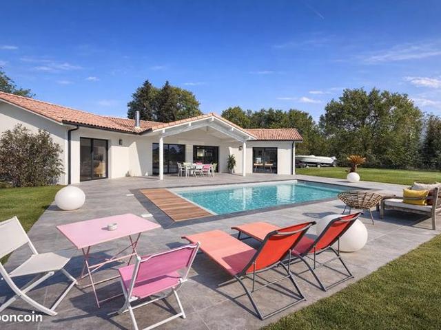 Propriété 5 pièces 162 m²