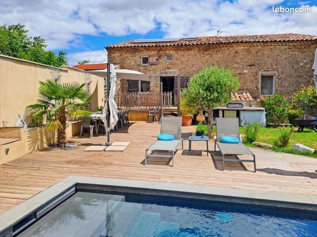 Propriété 5 pièces 162 m²