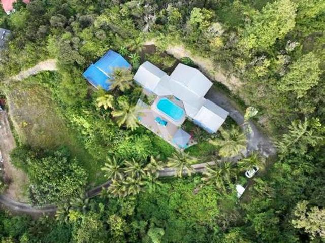 Propriété 5 pièces 162 m²