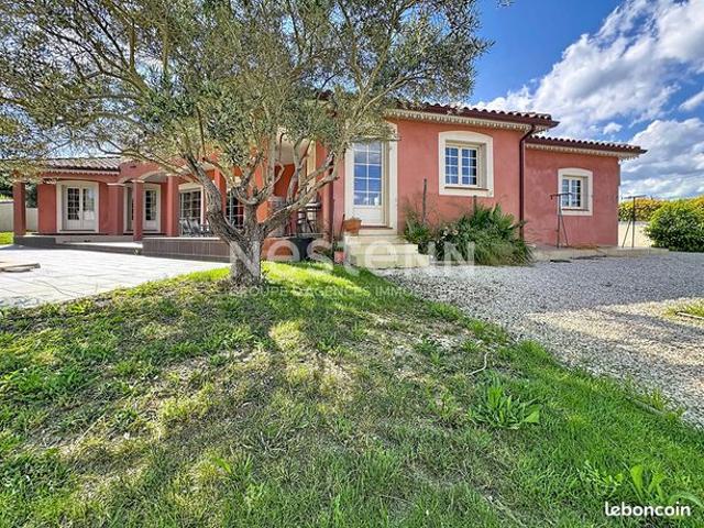 Propriété 5 pièces 163 m²