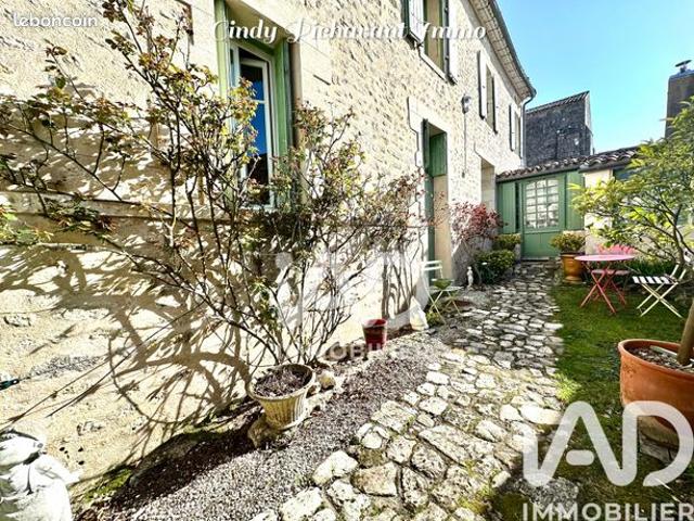 Propriété 5 pièces 174 m²