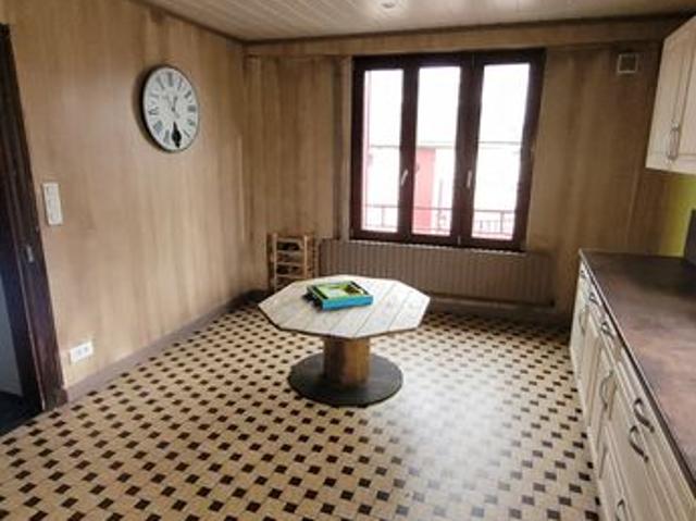 Propriété 5 pièces 174 m²