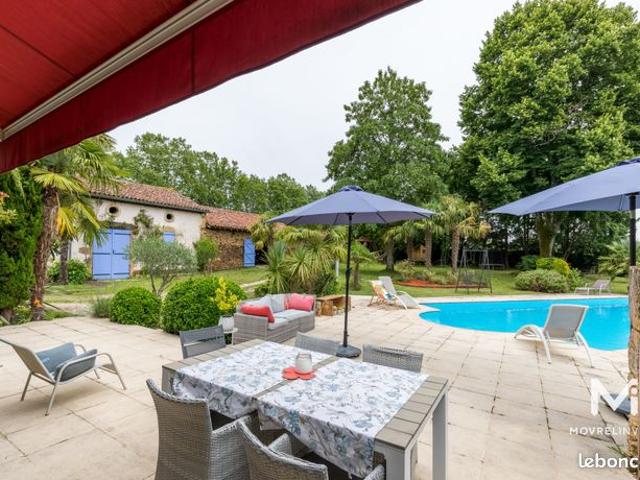 Propriété 5 pièces 174 m²