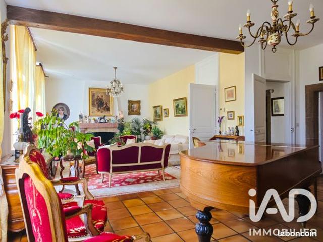 Propriété 5 pièces 175 m²
