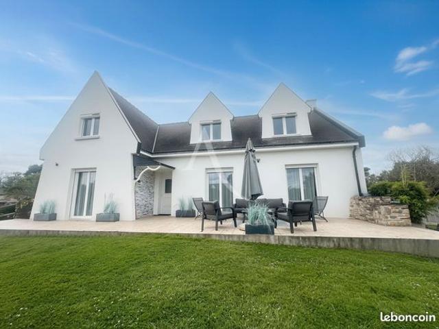 Propriété 5 pièces 177 m²