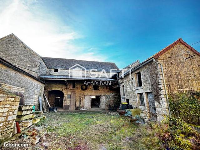 Propriété 5 pièces 179 m²