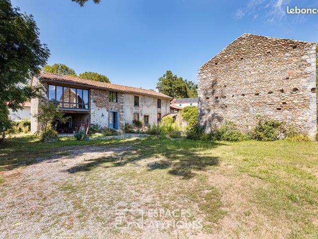 Propriété 5 pièces 170 m²