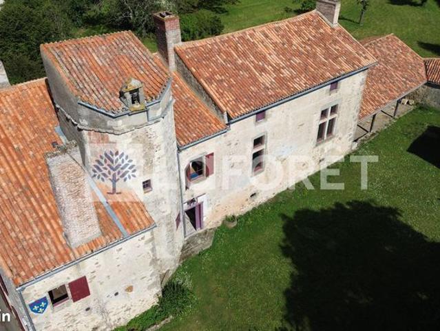 Propriété 5 pièces 170 m²