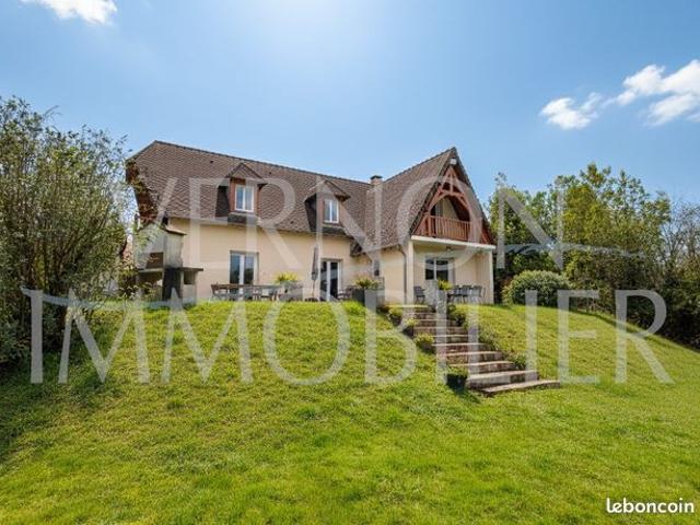 Propriété 5 pièces 170 m²