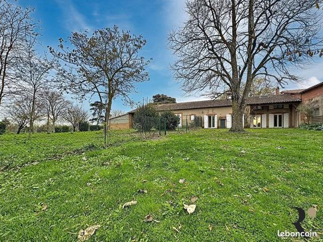 Propriété 5 pièces 170 m²