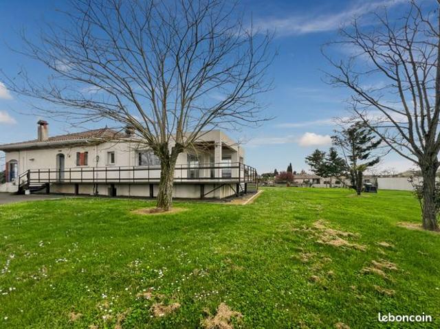 Propriété 5 pièces 170 m²