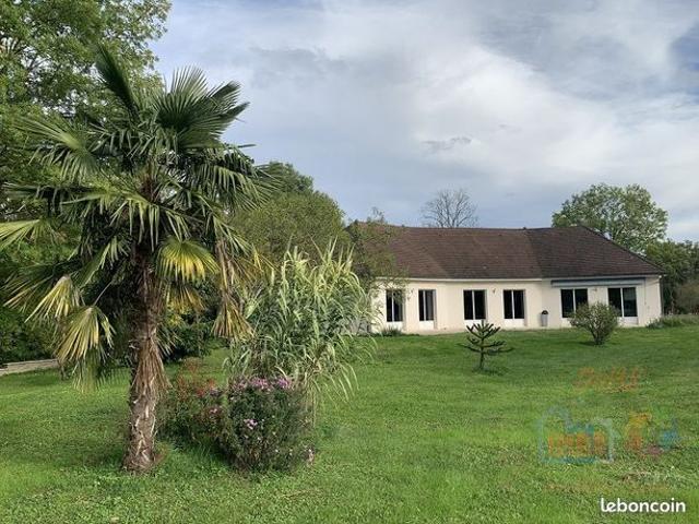 Propriété 5 pièces 170 m²