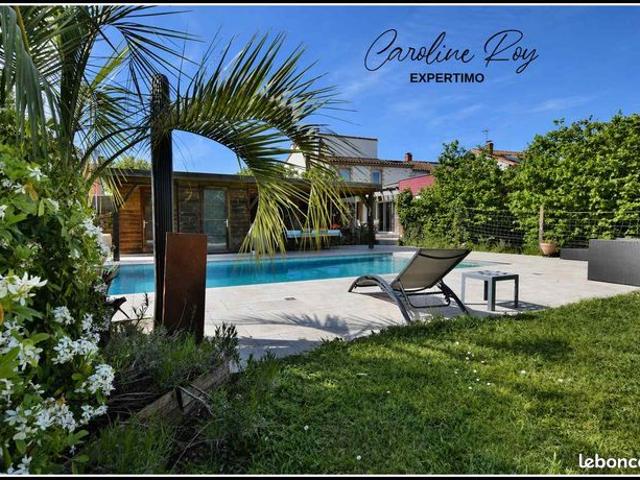 Propriété 5 pièces 171 m²