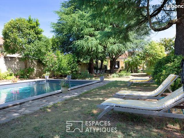 Propriété 5 pièces 172 m²