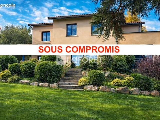 Propriété 5 pièces 172 m²