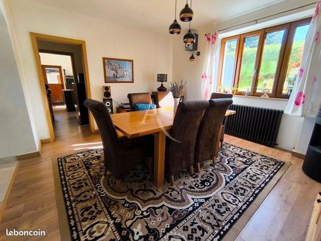 Propriété 5 pièces 173 m²