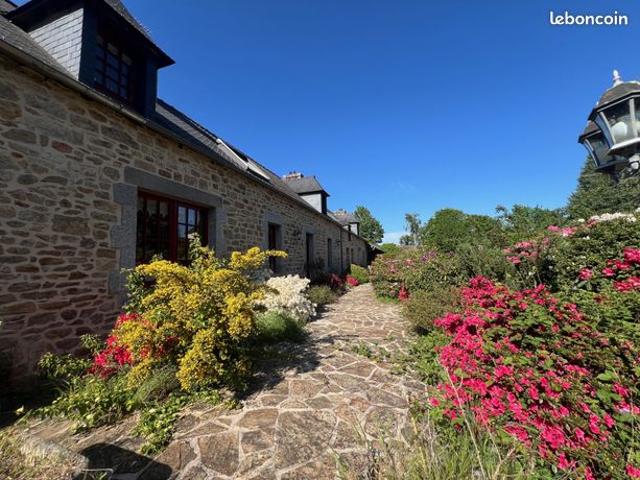 Propriété 5 pièces 184 m²