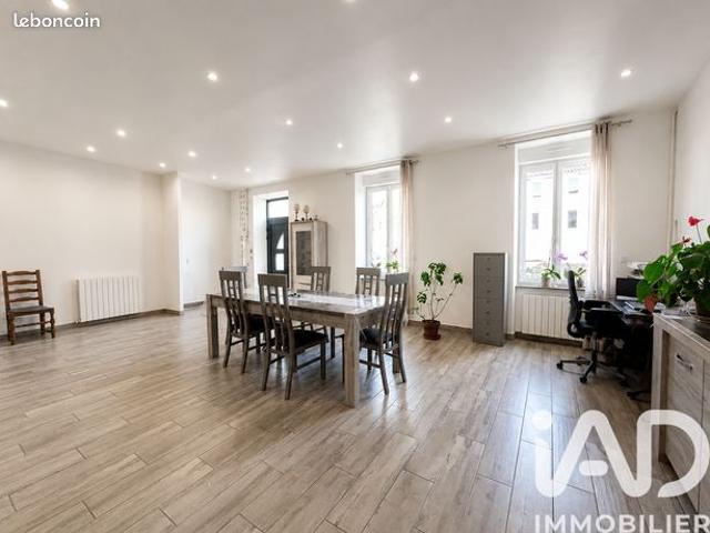 Propriété 5 pièces 185 m²