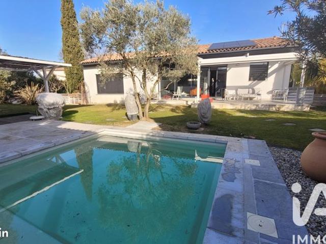 Propriété 5 pièces 187 m²