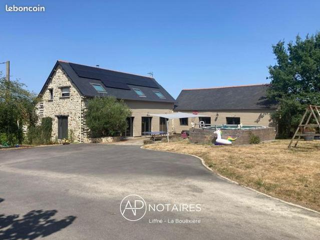 Propriété 5 pièces 180 m²