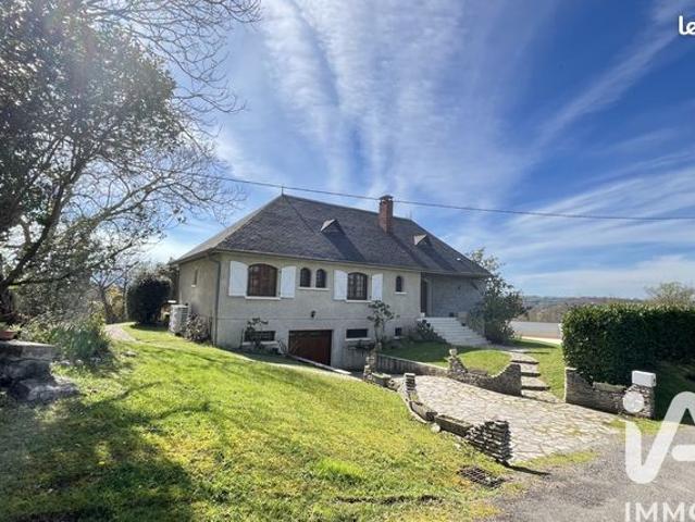Propriété 5 pièces 181 m²