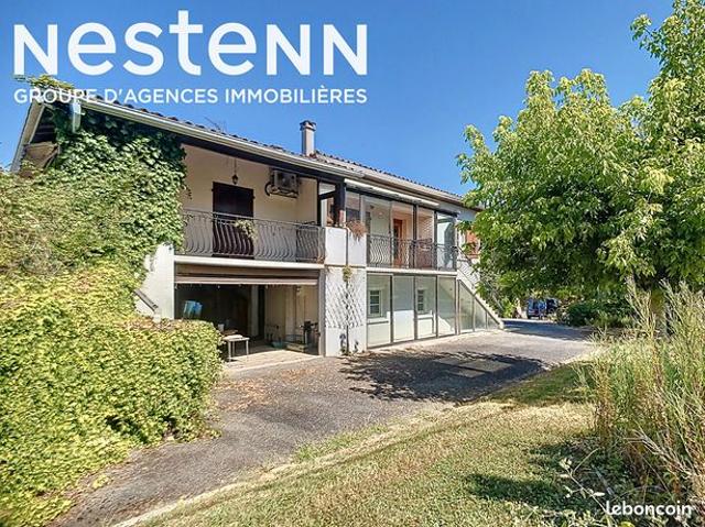 Propriété 5 pièces 181 m²