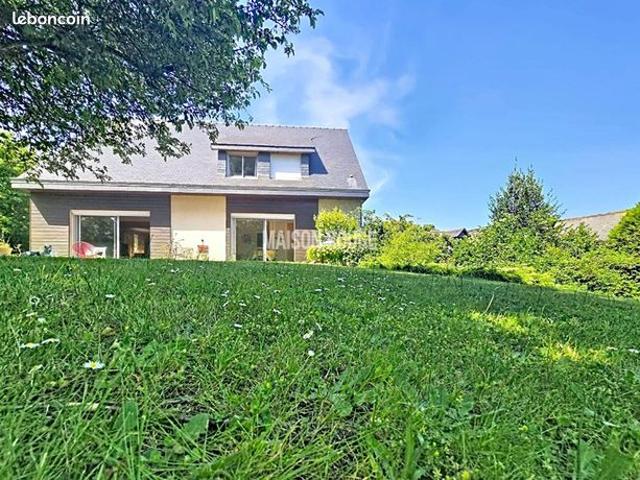 Propriété 5 pièces 182 m²