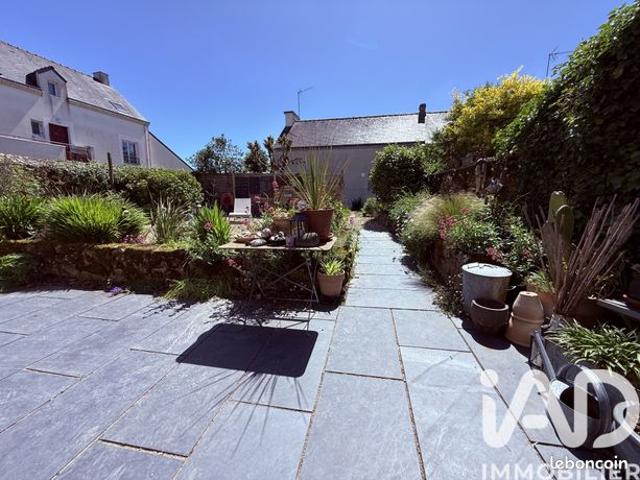 Propriété 5 pièces 182 m²