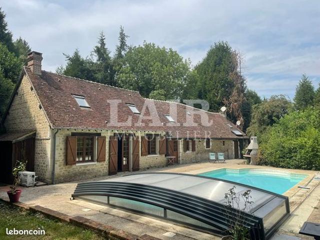 Propriété 5 pièces 183 m²
