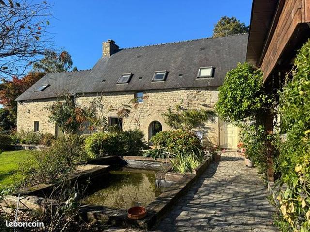 Propriété 5 pièces 194 m²