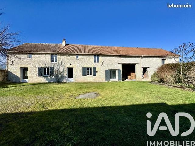 Propriété 5 pièces 194 m²